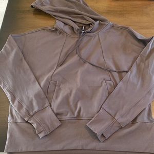 Women’s Athleta hoodie
